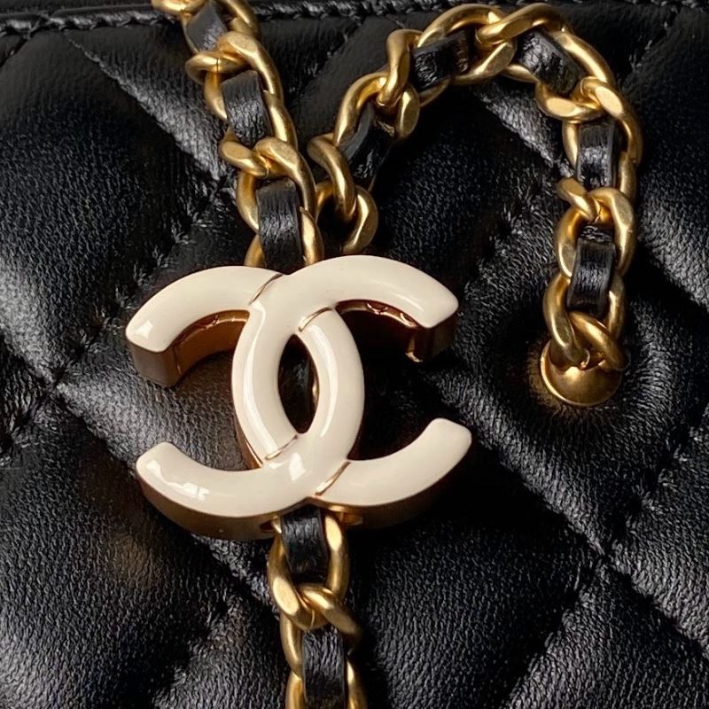 Ch**el cosmetic bags